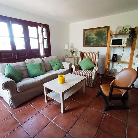 Apartamento-Estudio En Villa Con Piscina Μάλαγα Εξωτερικό φωτογραφία