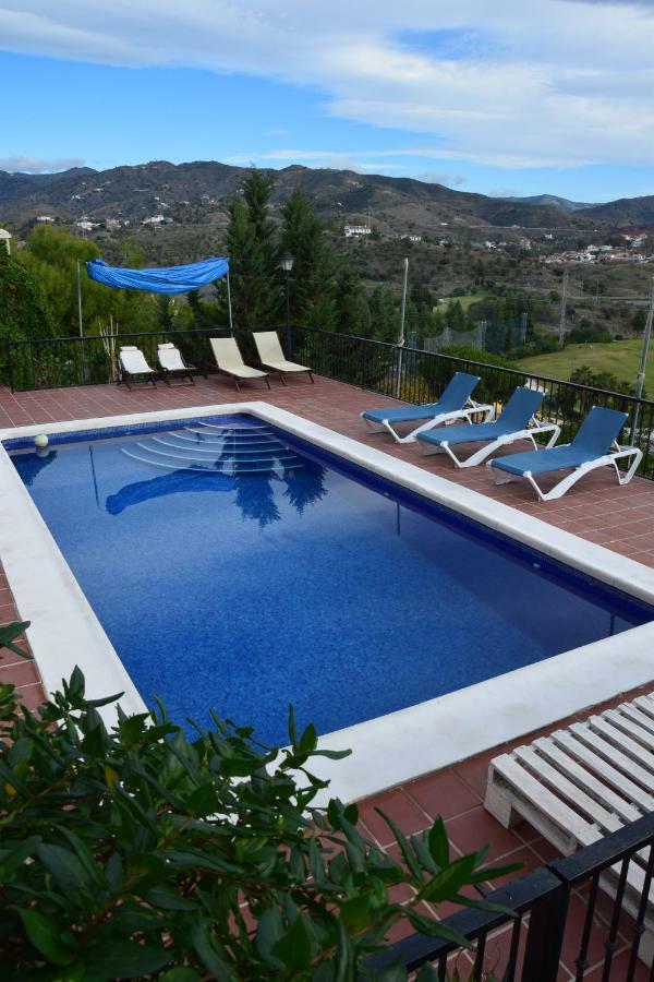 Apartamento-Estudio En Villa Con Piscina Μάλαγα Εξωτερικό φωτογραφία